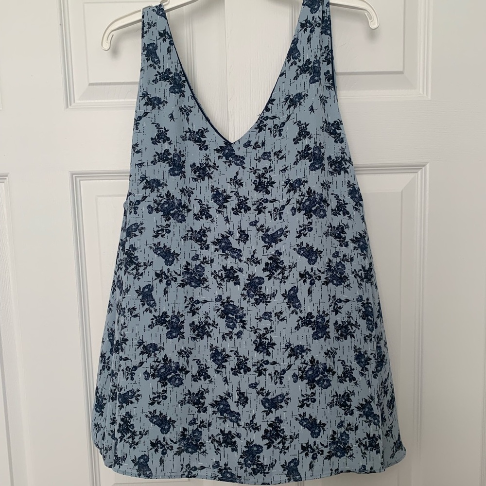 Navy/floral reversible shell